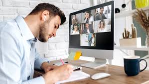 How Online Education Helps Working Professionals